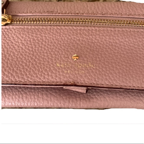 Kate Spade Chester Street Miri Pebbled Wallet - Picture 4 of 5